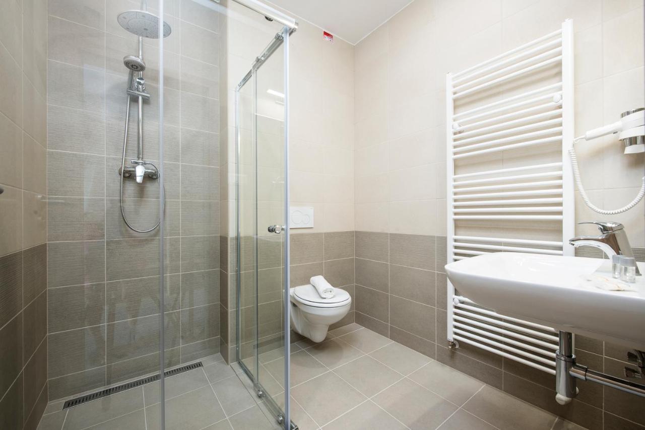 Termaly Male Bielice Hotel Partizanske Luaran gambar